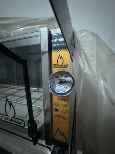 Forno a Gás Metalmaq com Guilhotina