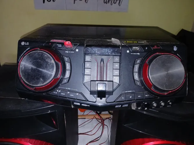Som LG cj87 1800w 