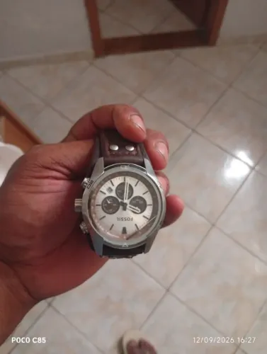 Relógio fóssil ch2891