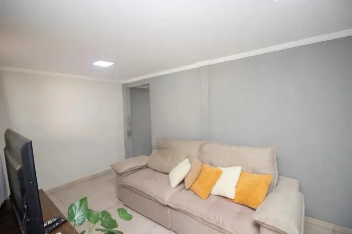 Casa à Venda - Santa Helena, 4 Quartos, 163 m2