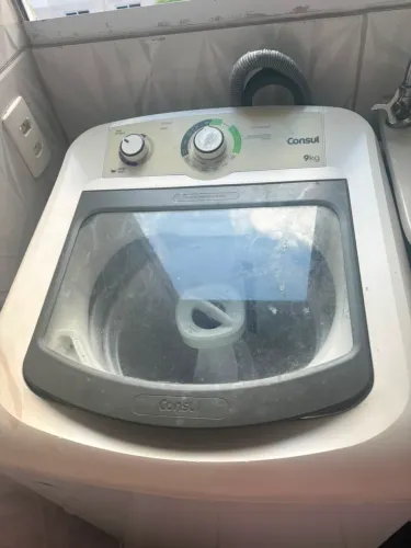 VENDE-SE MÁQUINA 9kg CONSUL