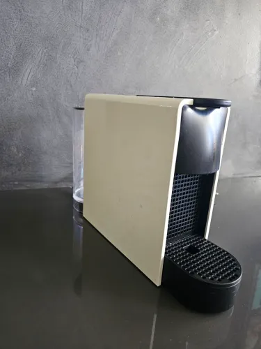 Cafeteira Nespresso Essenza Mini Original - Funcionando Perfeitamente ?