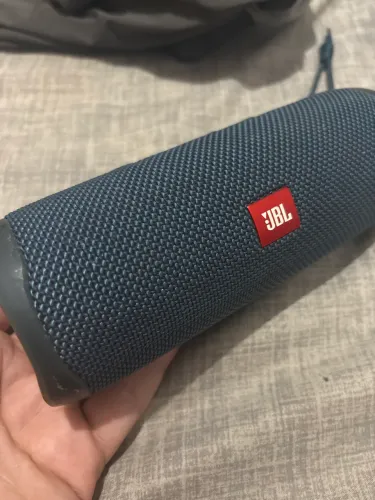 JBL Flip 5