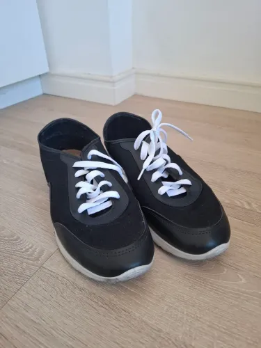 Tênis beira rio tamanho 40