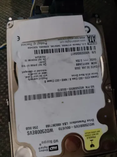 HD notebook 250 GB ok POUCO USO christal disk info ok
