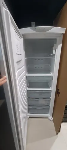 Freezer Vertical Brastemp 276l - funcionando perfeitamente