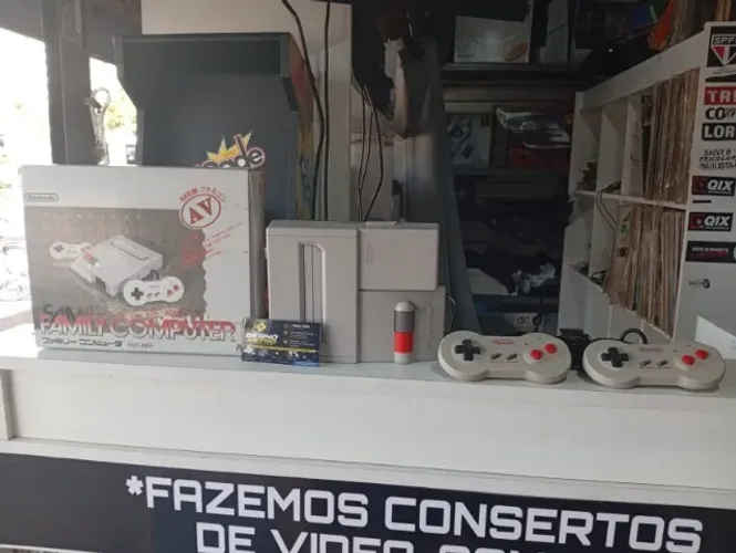 Family Computer AV