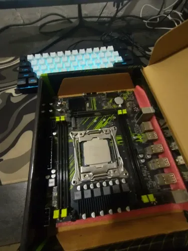 Placa mãe machinist X99 PR9 + Processador (Leia a descrição)