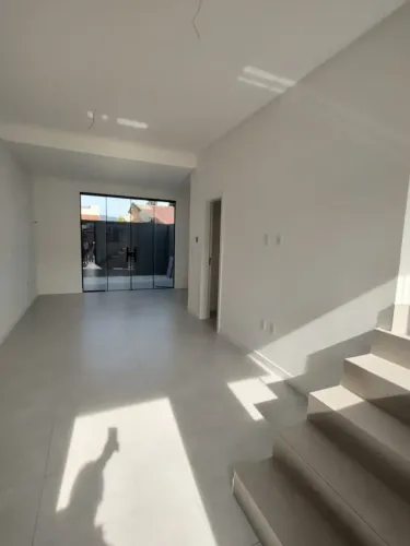 SOBRADO EM ITAPEMA COM 02 SUITES, ACEITA FINANCIAMENTO!!! Morretes