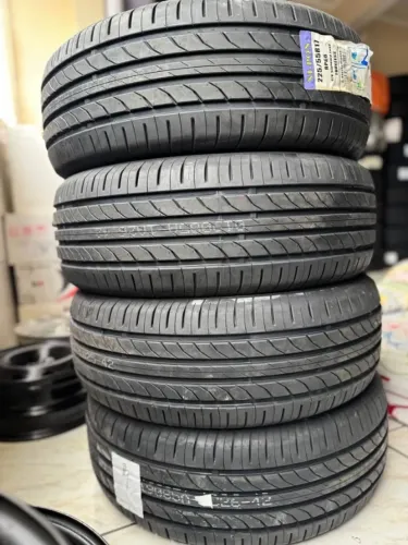 4 Pneus Novos 225/55r17
