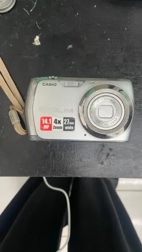 Câmera digital Casio Exilim digicam vintage + cartão de memória 