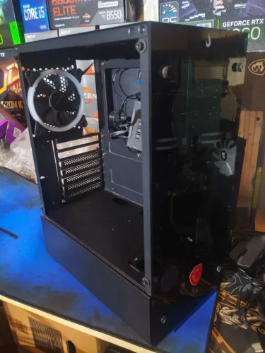 Gabinete Gamer 