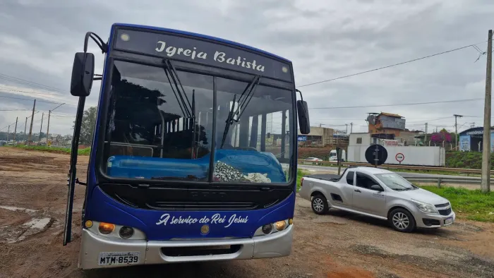 Ônibus Mercedes-Benz 1620 suspensão ar