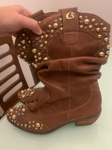 Bota Carmen Steffens couro legítimo numeração:34