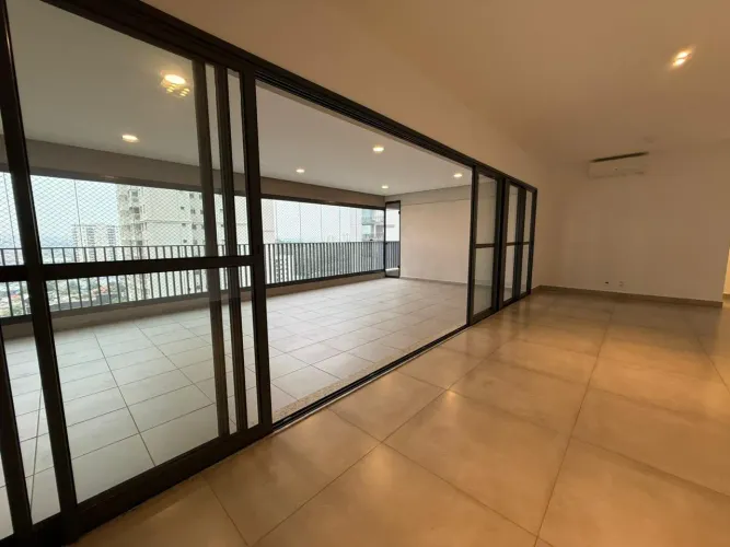Apartamento para alugar com 123m², 3 quartos e 2 vagas