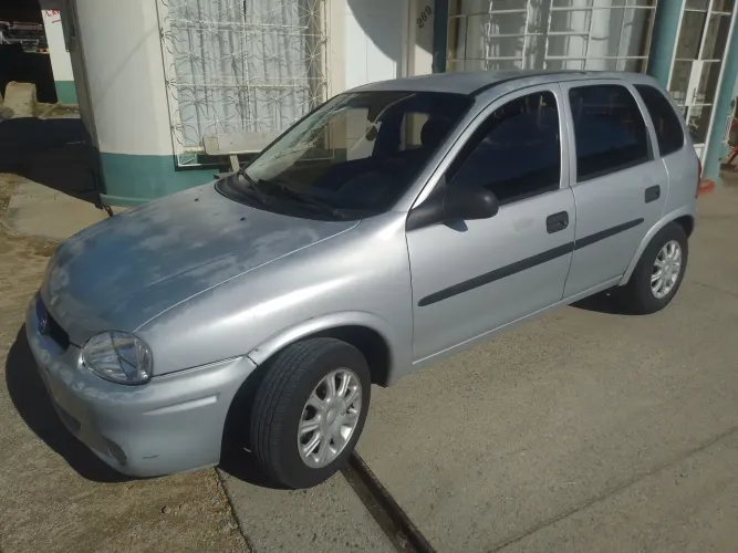 Chevrolet Corsa Wind 1.0 Mpf/milleniumi/ EFI 4P (álcool) 2002