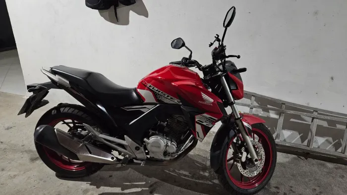 CB Twister 2021 ABS Único Dono