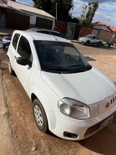 Fiat Uno Vivace 1.0 EVO Fire Flex 8V 3P 2014