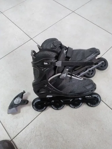 Patins tamanho ajustavel, pouco uso