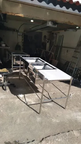 Bancadas em aço inox