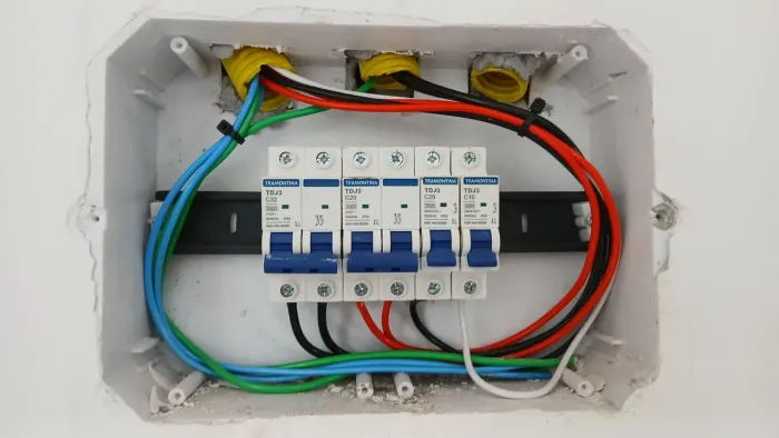 Eletricistas residencial 