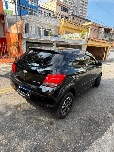 Chevrolet Onix Hatch LTZ 1.4 8V Flex Power Mec. 4P 2014
