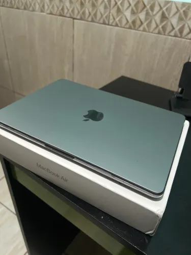 Macbook M2 16 GB RAM