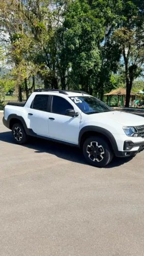 Renault Duster Oroch Iconic 1.6 Flex 16V Mec. 2025