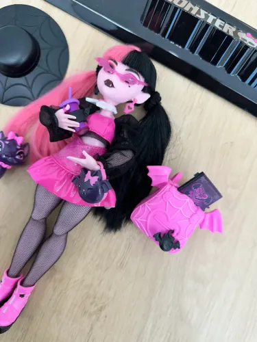 Boneca Draculaura Monster high