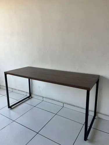Mesa de escritório
