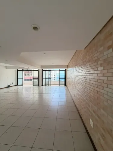4 SUITES NA PRAIA DA COSTA COM VISTA MAR - 320 METROS