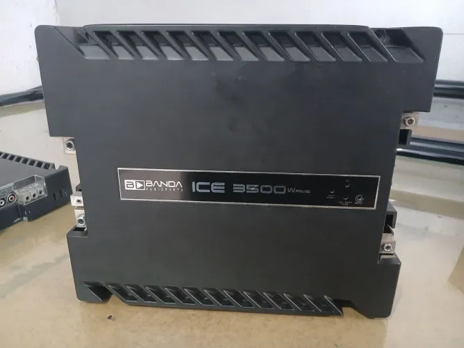 Amplificador BANDA ICE 3500WRMS usado e revisado em perfeito estado 