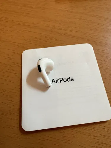 AirPod 3 lado direito 