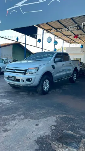 Ford Ranger XLS 2.5 16V 4X2 CD Flex 2014