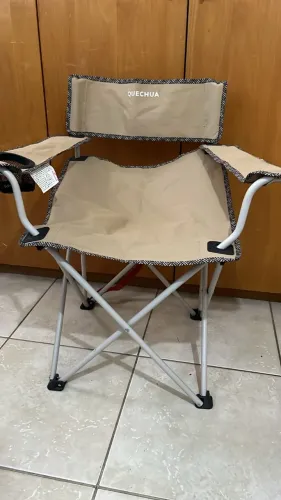 CADEIRA DE PESCARIA QUECHUA DOBRÁVEL