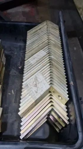 Cantoneira 60X115mm 6mm Espessura