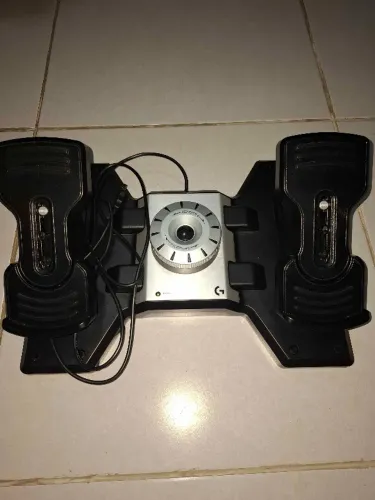 Logitech Flight Rudder Pedals Leme