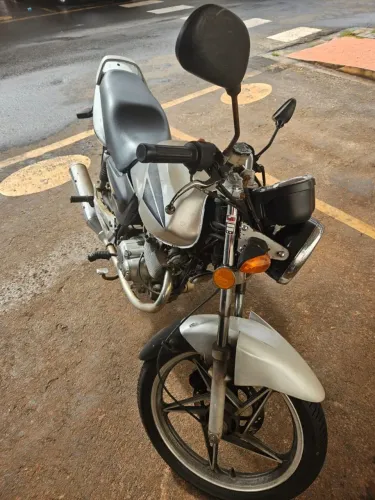 Vende se