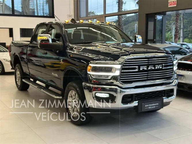 Ram 3500 Laram.6.7 Night Ed.tb CD 4X4 Die. 2024