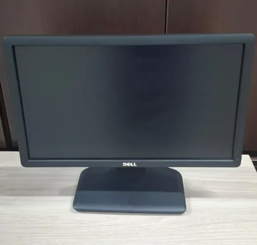 Monitor DELL 19" LED VGA ideal para escritório!