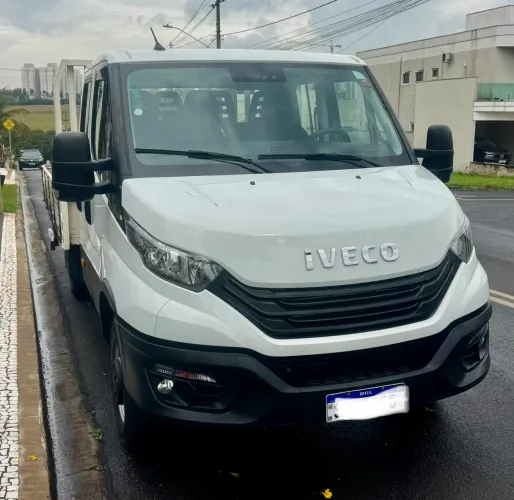 Iveco Daily 45.160 CD 2024 único dono