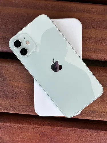 APPLE IPHONE 12 (Impecável)