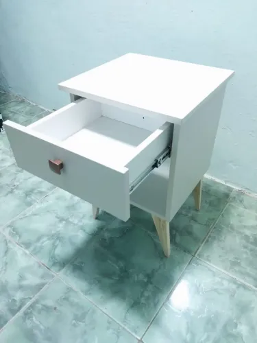 Vendo criado mudo