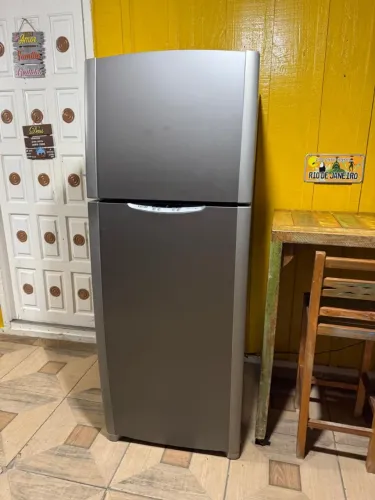Geladeira gé Frost Free (entrego)