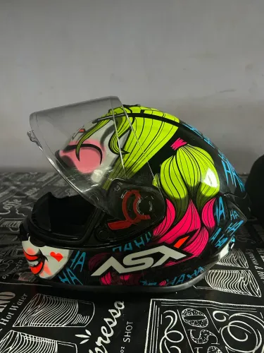 Capacete