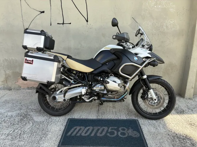 BMW R 1200 GS Adventure 2013 impecável com apenas 29.000 km
