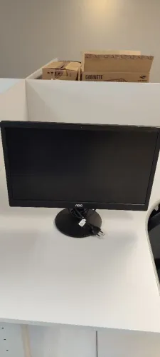 Monitor AOC