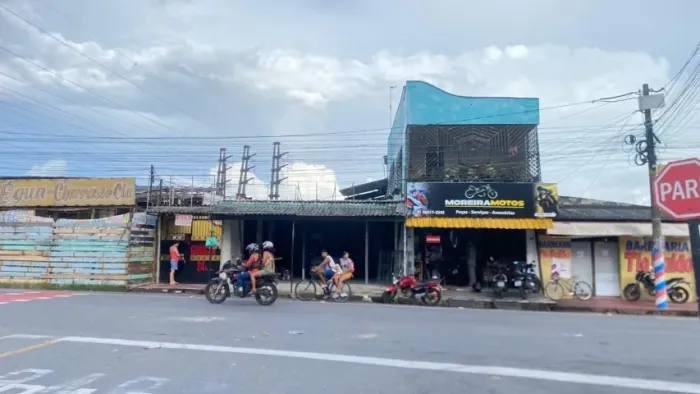 VENDE-SE TERRENO 900m2