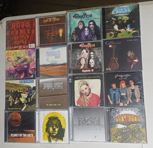 CDs de rockbpop mpb dance