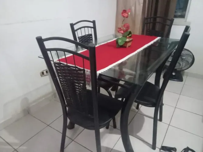 Mesa Seminova com Excelente Preço